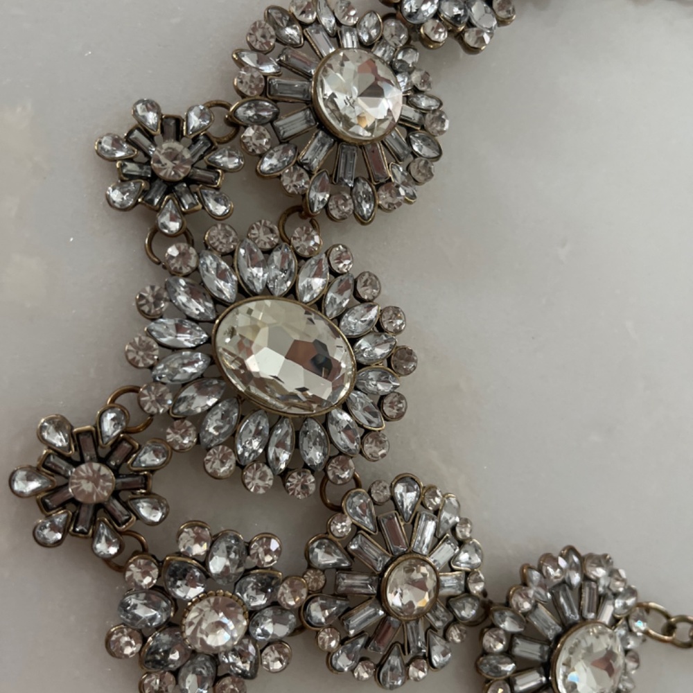 Statement necklace - Picture 4 of 4